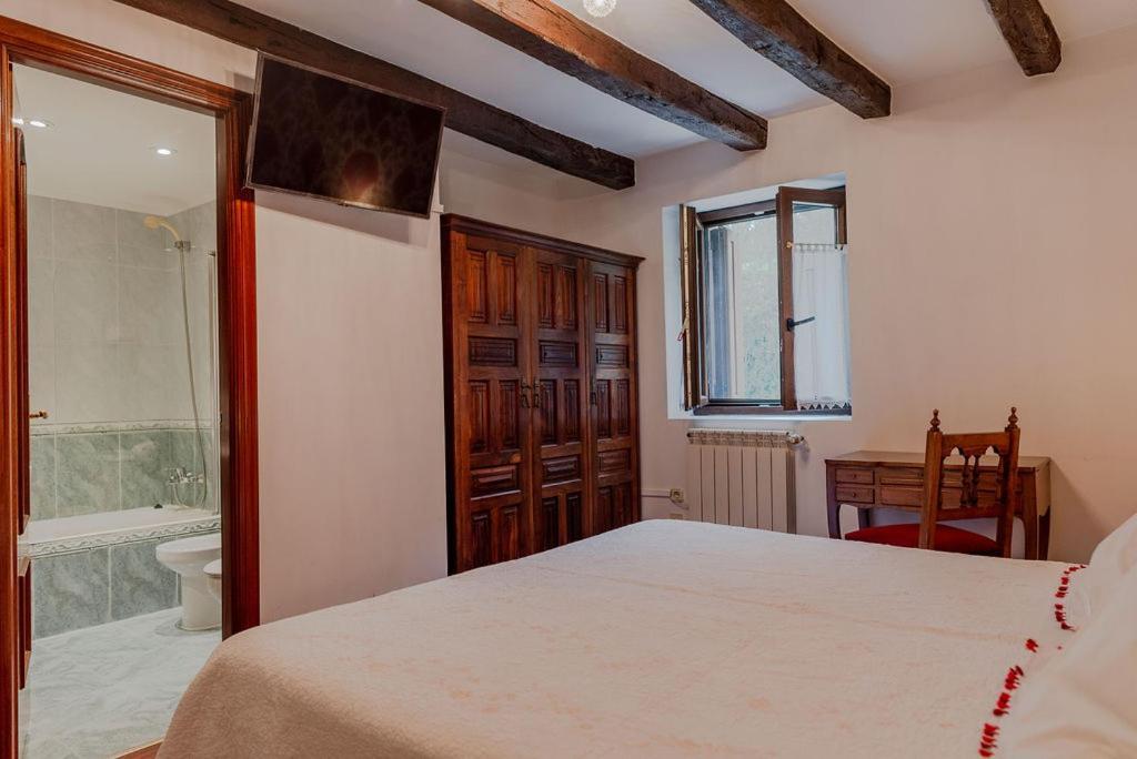 Casa Rural Altzibar-berri Country house *